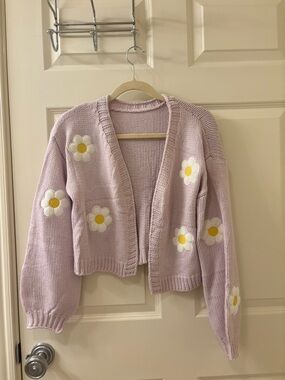 Lavender Daisy Cropped Cardigan Sweater